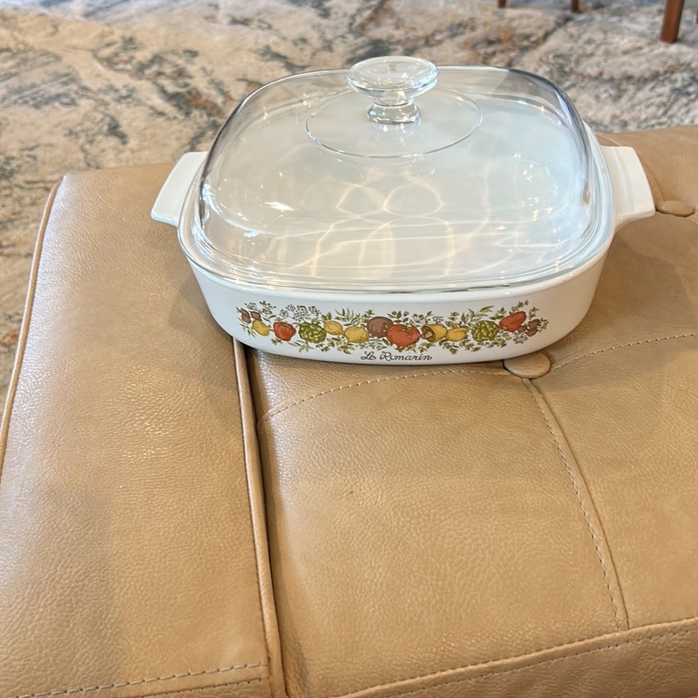 Corning’s Le Romarin casserole dish - Picture 8 of 8